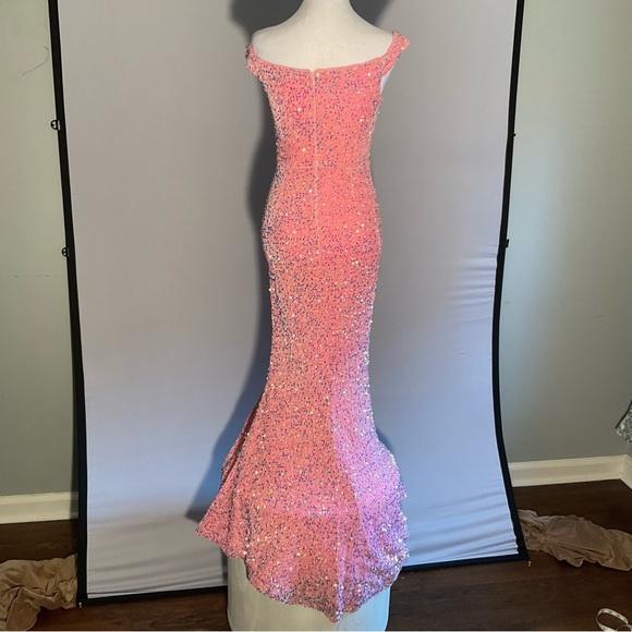 Faeriesty Dopamine XS Pink Crushed Velvet Bodycon Dress with Sequins, Front Slit - Picture 9 of 16